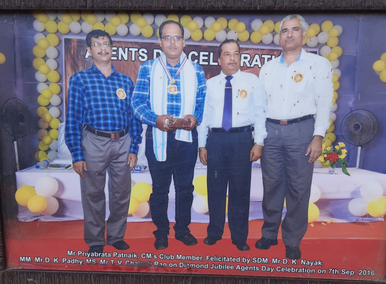 Felicitation for CM Club Membership