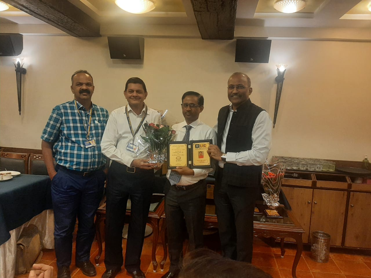 MDRT award by Branch Manager 2018