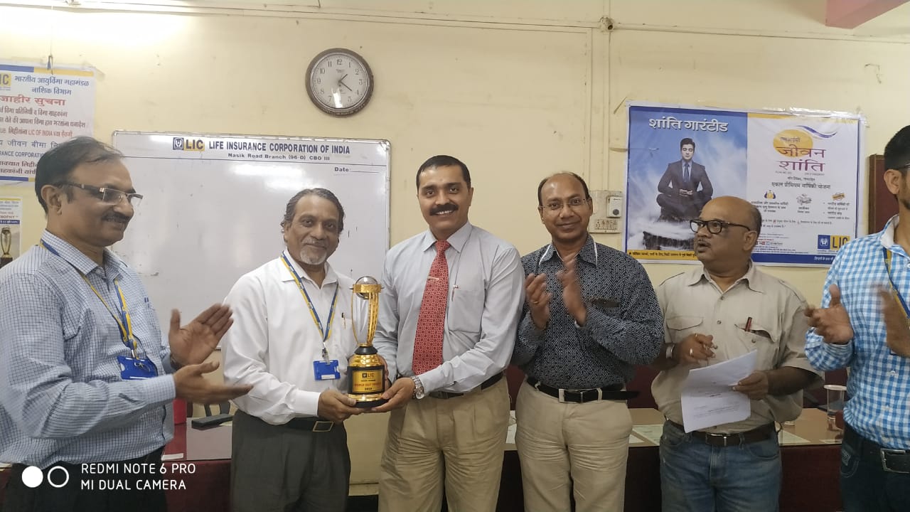 2019 - MOMENTO AWARDED BY MARKETING MANAGER, CHIEF MANAGER, BRANCH MANAGER, ABM SALES AND OTHERS