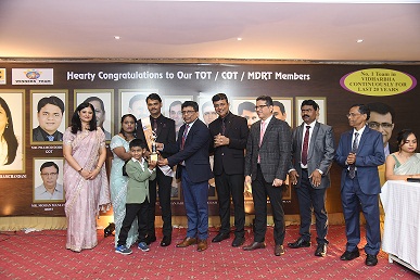 MR. JEETENDRA WANJARI HONOURED FOR ACHIVING MDRT