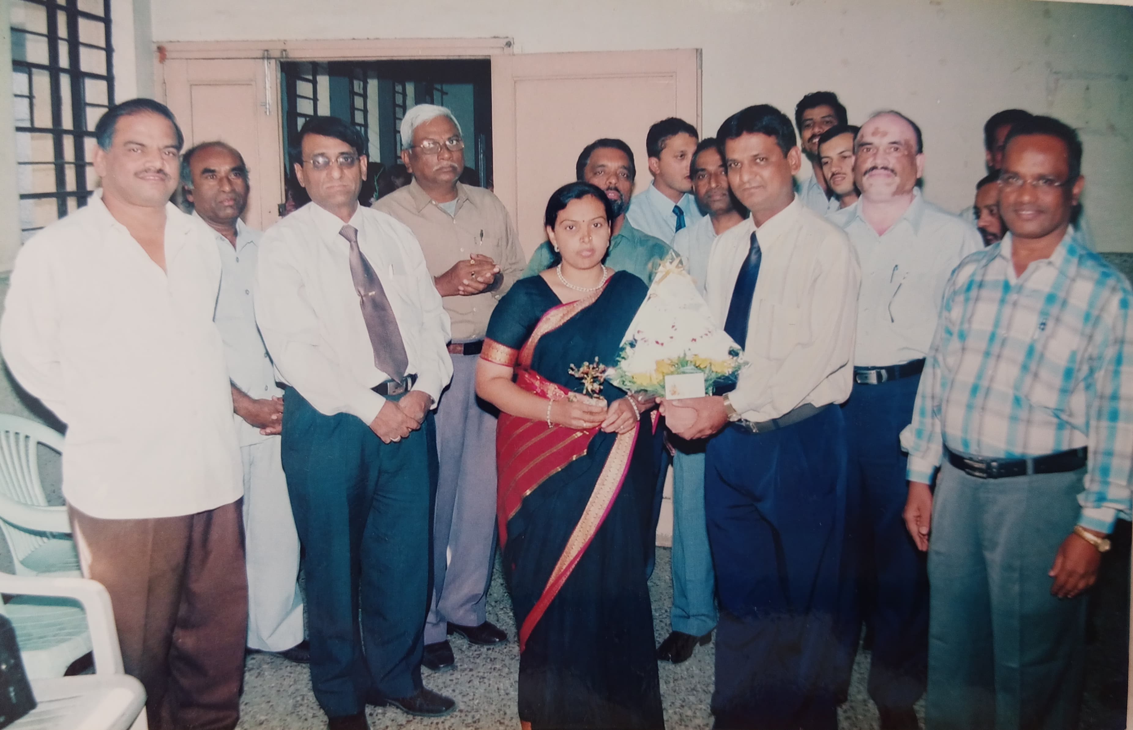 MDRT 2007 with Spouse Felicitated by LIC Chief Manager