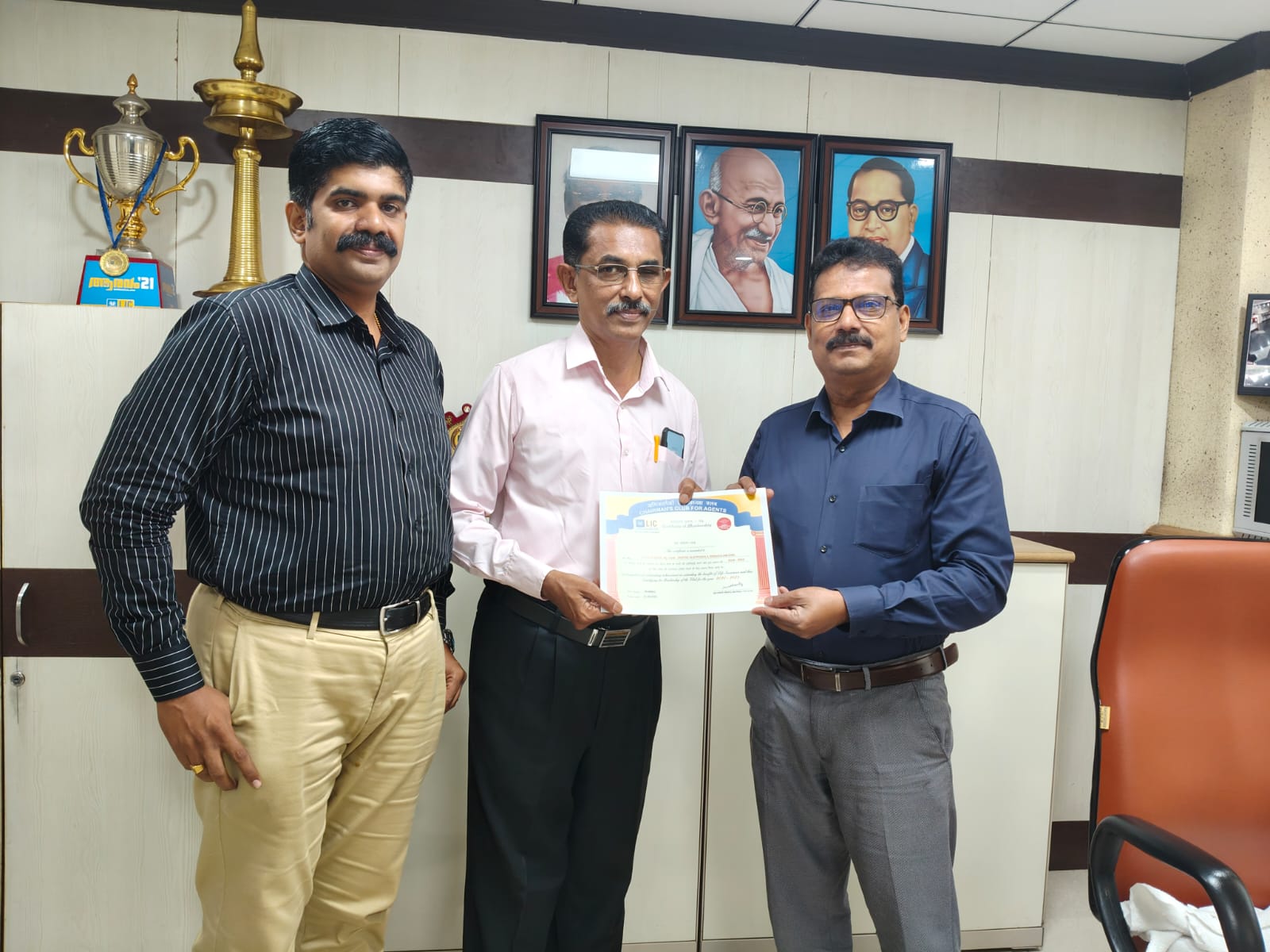 LIC ALAPPUZHA II celebrating 23rd year of CHAIRMANS CLUB  membership   Sri Philip George AG CODE 2653785 Congratulations on this wonderful occasion