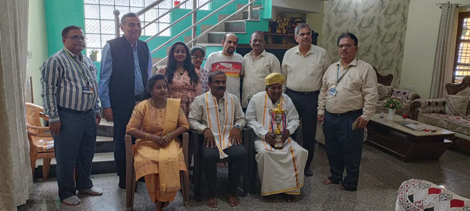Honoring Sri Rajsekhar, Senior Division Manager, LIC of India, Bengaluru DO2, along with our Marketing and Sales Managers, at the Maharaja Sanman ceremony