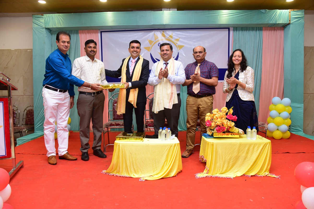 Honored for Best Performance