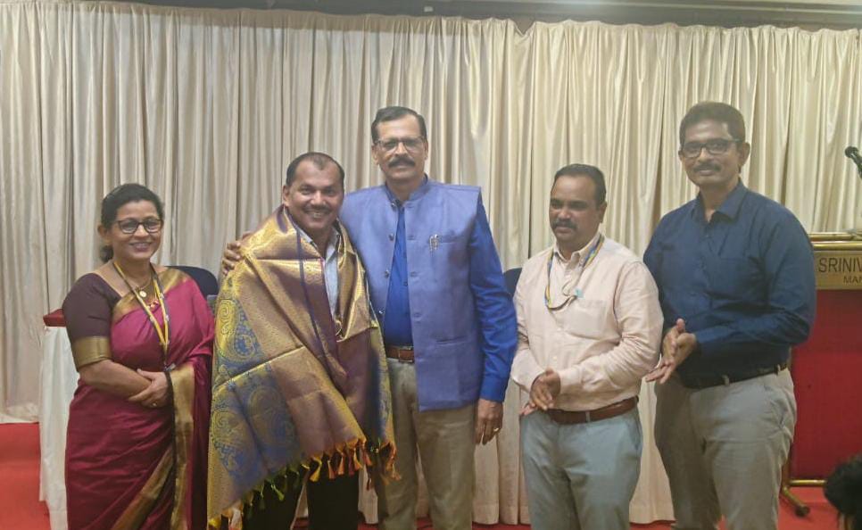 MDRT 2026 Honoured by the Senior Divisional Manager, Udupi.