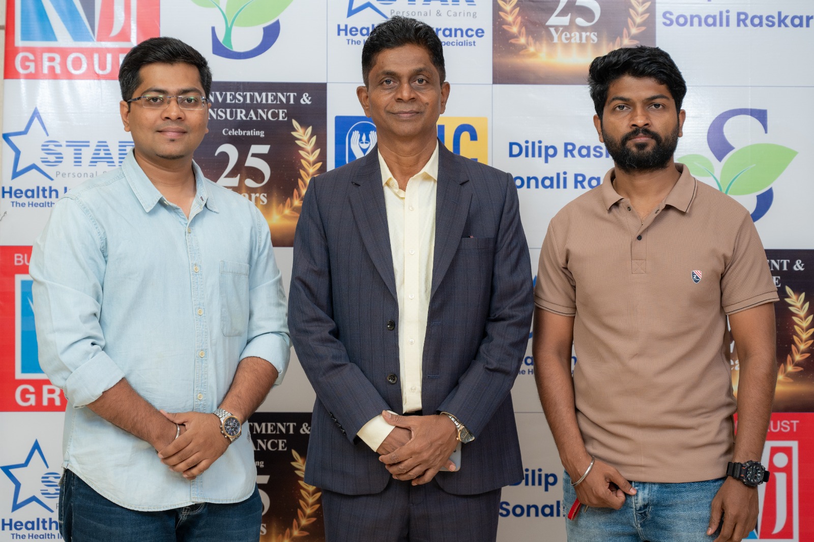 Mr. Avinash Koli, Airoli Sec 4, and Mr. Tushar Mahangre, Airoli Sec 16.