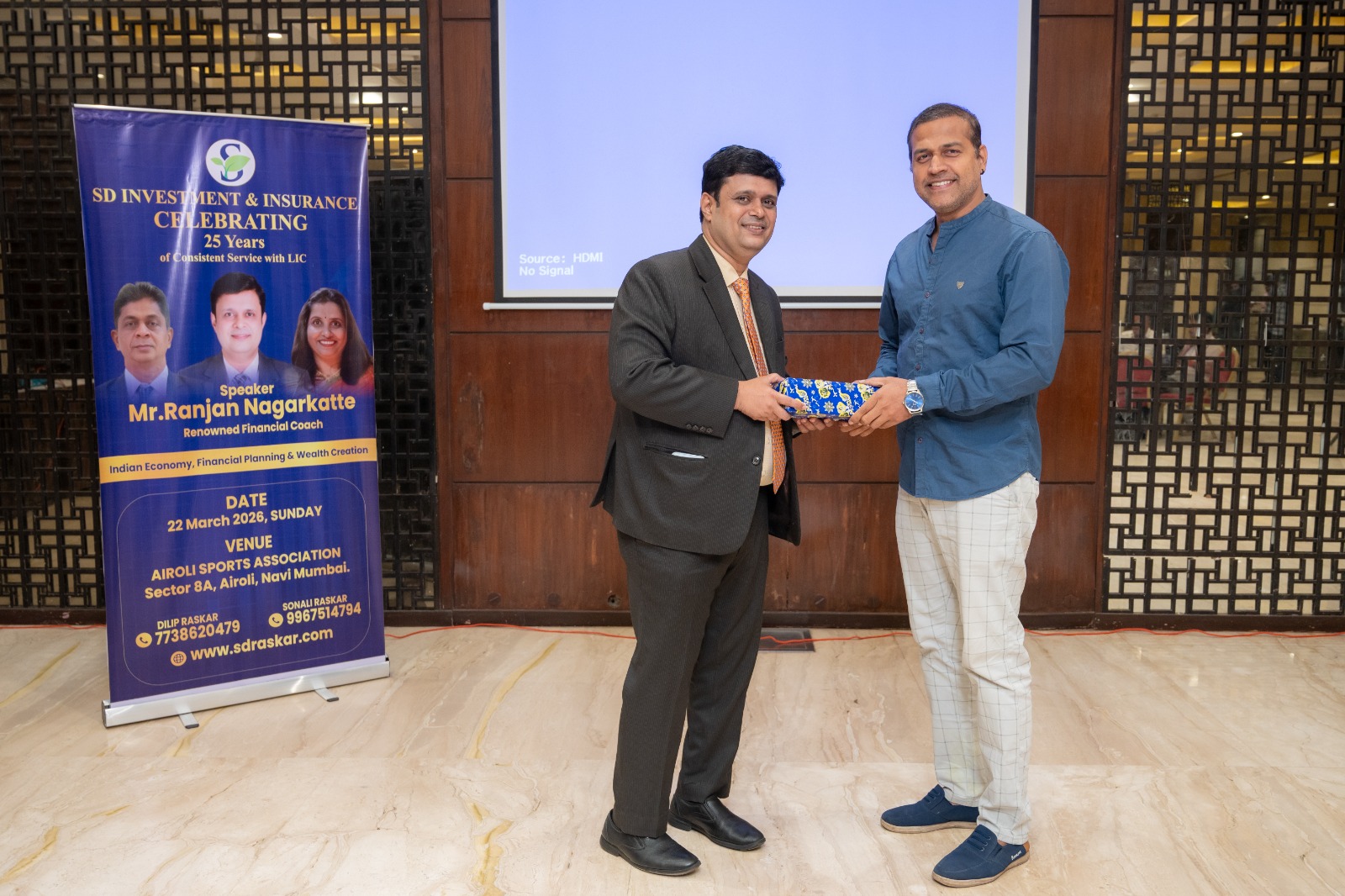 Mr. Gajanan Deshpande Lucky draw winner