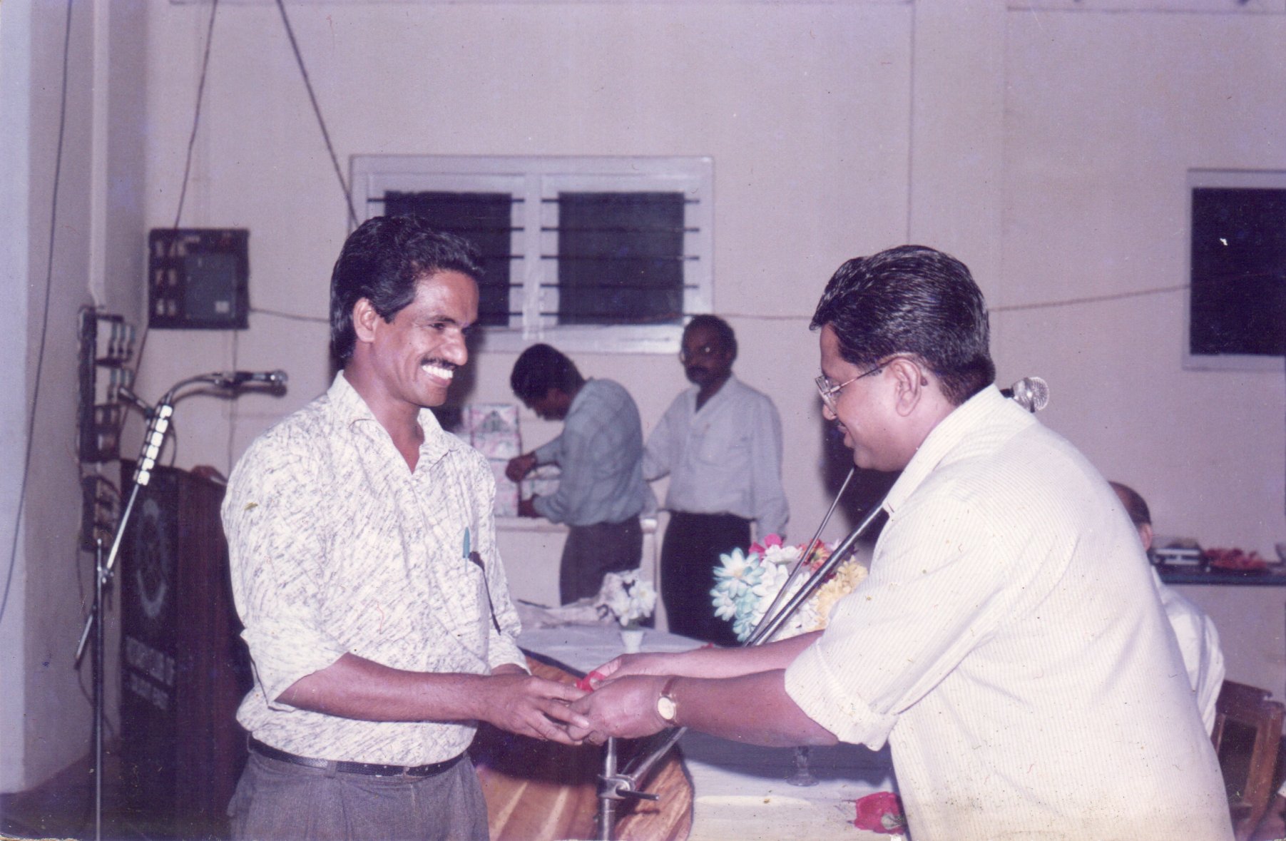 Honnouring by Hon Mayor Sri T P Dasan